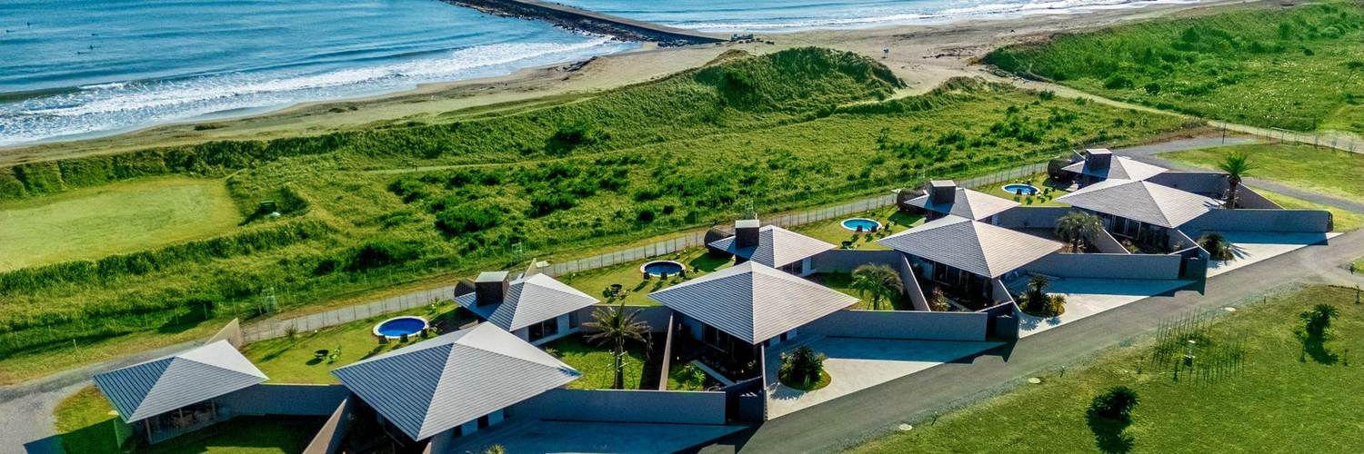九十九里の海を望むNAGARAMI RESORT SOSAの全景